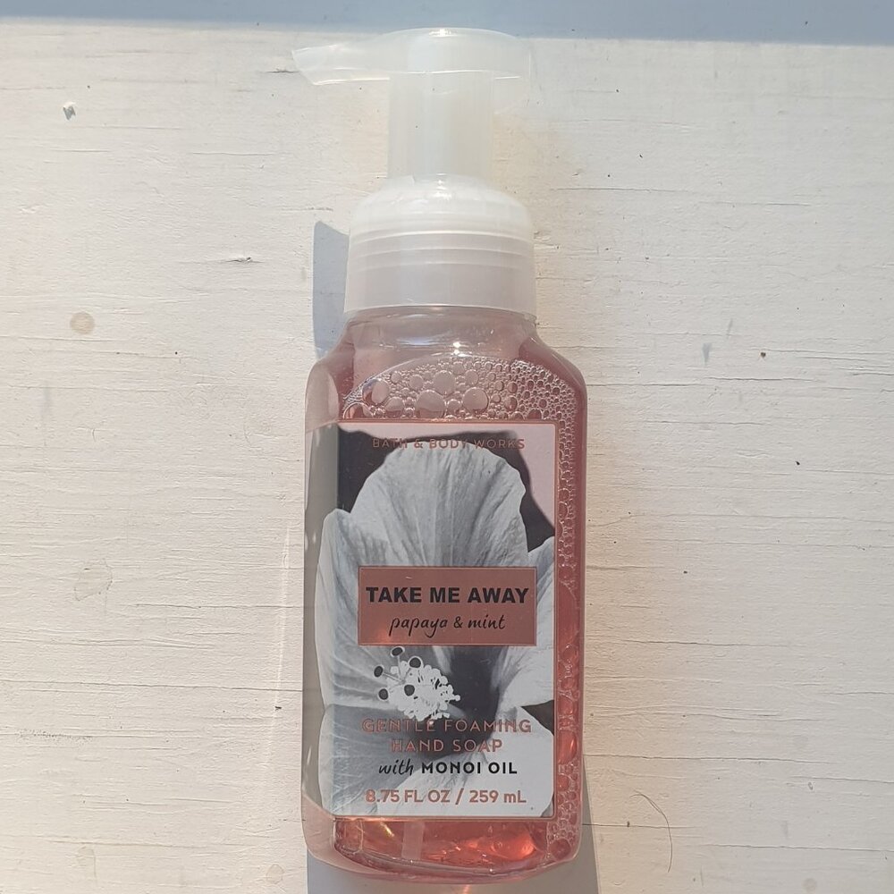 Bath & Body Works Take Me Away Papaya & Mint Gentle Foaming Hand Soap 8.75 FL Oz